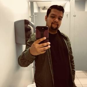 Meet your Posher, Alex